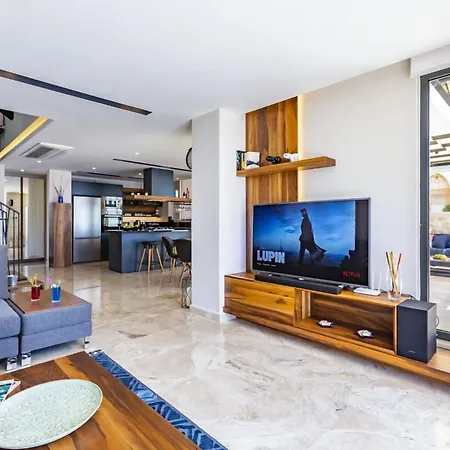 Luxurious 3 Bed Located In Kasantalya Turkey With Private Pool And Gym