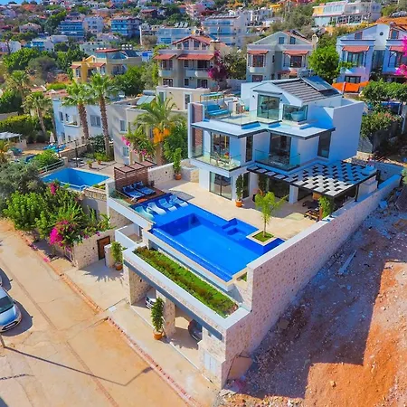 Luxurious 3 Bedroom In Breathtaking Kas, Turkey Villa