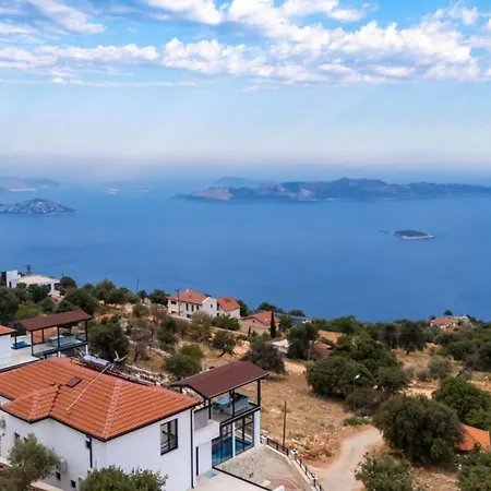 Luxurious 3 Bed Located In Kasantalya Turkey With Private Pool And Gym Kalkan